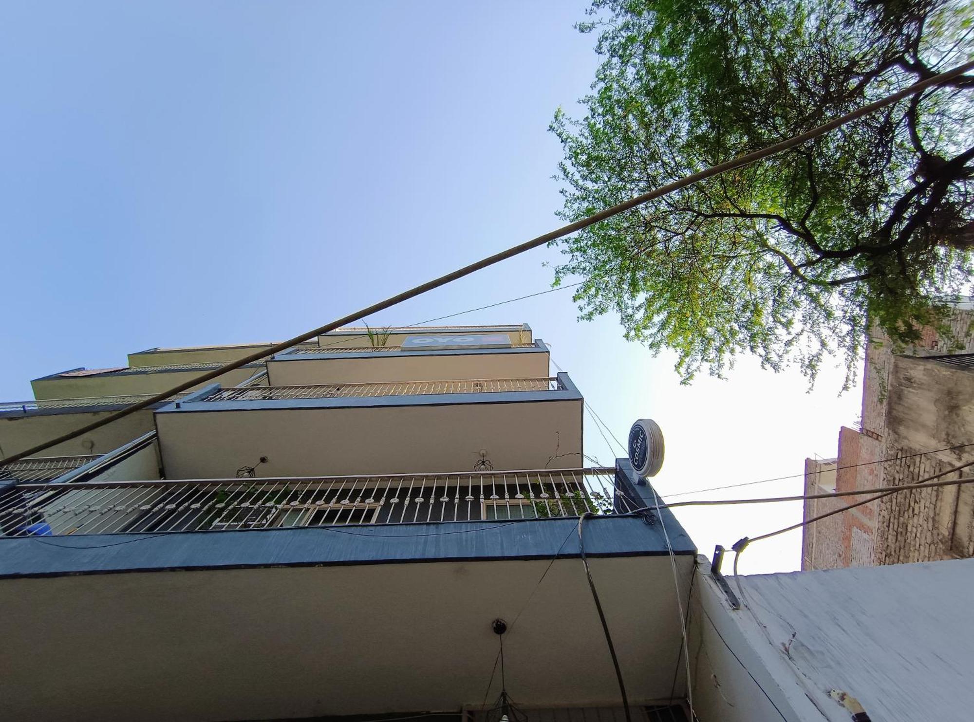 Hotel Hauz Khas Fort View ニューデリー エクステリア 写真